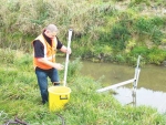 Effluent pond level tester meets council, industry standards