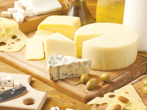 More cheese being produced around the world sends prices tumbling.