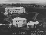 La Grande Maison in 1911. The iconic house is now home to a restaurant and cellar door.