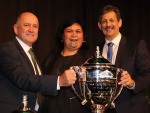 Special horticultural Ahuwhenua trophy with Barry O'Neill, President of Horticulture NZ, Hon Nanaia Mahuta and Kingi Smiler, Chairman of the Ahuwhenua Trophy Management committee