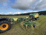 Here comes the BaleTrain - raking, baling in one pass