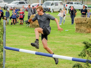 Hugh Jackson competing in the head to head. Photo Credit: FMG Young Farmer of the Year.