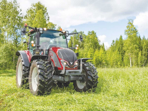 The new Valtra A series tractors see a range of new transmission options that will appeal to those looking for a compact workhorse.