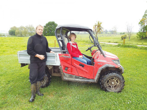 Klaas and Janny Akkersma with their Avataar UTV.