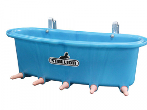 New five-calf open feeder from Stallion Plastics.