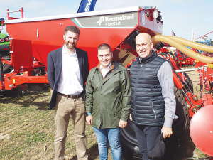 Sprayer chiefs (from left) Graham Gleed, area export manager KG Group; Dimo Dimov, product manager KV; and Geoff Maber, managing director Power Farming.