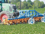 Amazone&#039;s system does not require the same row to be planted each year, rather each row is managed separately through the growing season.