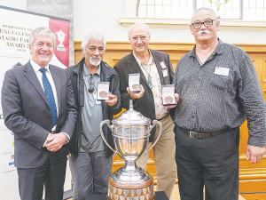 Agriculture Minister Damien O’Connnor  with the three finalists: from left, Jack Mihaere, chairman, Tunapahore B2A Incorporation, Paki Nikora, chair, Tataiwhetu Trust and Walter Ngamane, Kaumatua Pouarua Farms after the medals presentation.