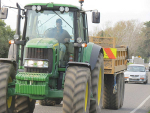 NZ rural contractors bring in overseas operators every spring from Europe, UK and the US to supplement local operators in harvesting crops and silage.