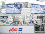 Fonterra chefs use application centres in China to demonstrate Kiwi dairy products for customers.