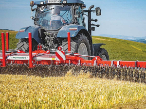 Pottinger’s new the ROTOCARE machines allow farmers to make the most of short, optimal time windows for mechanical weed control.