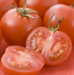 Unlabelled irradiated OZ tomatoes on shelves - claim