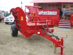 Little Ripper bale feeder.