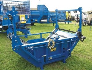 Bales soundly held by frame