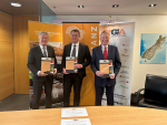 PIANZ signs the GIA Deed – from left to right Hon Damien O’Connor (Minister for Biosecurity), Egbert Segers (Chair, PIANZ) and Michael Brooks (Executive Director, PIANZ).