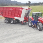 Leighton (left) and Scott Campbell with Lely Tigo PR 