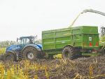 With a powered axle and larger tyres this Richard Western SF18 trailer can handle wet harvest better.