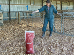 An acidic bedding conditioner, instead of simply removing moisture, changes the chemistry of the environment.