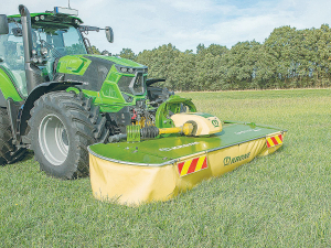 The Krone EasyCut F series offers a broad range of cutting widths.