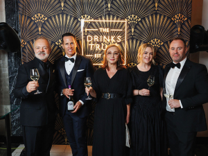Graham Norton reunited with Invivo co-founders Rob Cameron and Tim Lightbourne at the New Zealand High Commission in London in October to blend their 12th vintage of GN Sauvignon Blanc.