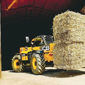 Telehandler maker gains new strength