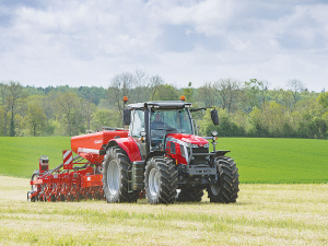 The 7S Series tractors comprises six models offering maximum power outputs from 145hp to 210hp.