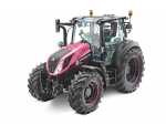 New Holland tractor wears the Leader’s Jersey at the Giro d’Italia.