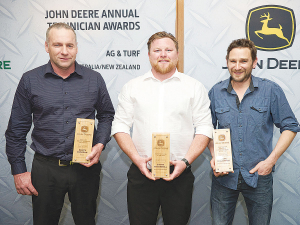 NZ Winners: L to R Bryce Dixon, Jimmy O Donnell and Mark Haughton.