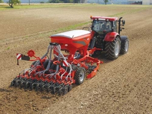 Speed, accuracy and efficiency are all mastered in the new Kuhn drill.