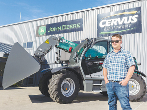 Kleer Contracting’s Kenneth Davidson with the KT447 Kramer telehandler