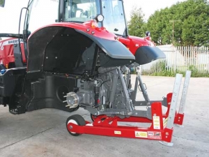 Changing tractor tyres can be tricky and Trakjak may be the answer.