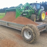 Feed trailers raise efficiency, cut waste