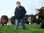 Fonterra Chairman John Wilson is urging farmers to back changes to the cooperative’s governance and representation.