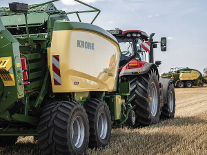 The BiG Pack Plus models are designed for cost-effective baling with embedded practical features.