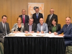 From left to right: David Teulon (B3), Jen Scoular (NZ Avocado), Allan Pollard (Pipfruit NZ), Barry O'Neill (KVH), Rebecca Fisher (NZ Citrus Growers Inc), Andrew Coleman (MPI). Top row: Martyn Dunne (MPI),  Minister for Primary Industries, Hon Nathan Guy, Philip Manson (NZ Wine Growers).