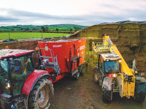 Abbey’s Low Emission Slurry Spreading (LESS) systems enable farmers to reduce emissions.
