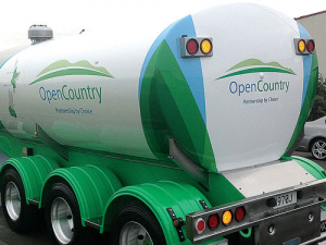 Milk processor Open Country Dairy is to build a new plant at Horotiu, Waikato.