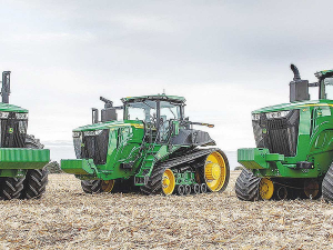 JD&#039;s MY22 9 Series line-up includes the wheeled 9R, twin-track 9RT and the four-track 9RX.