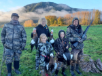 Jeremy, Eva, Aila, Kairyn &amp; Simon Pooley having a great family adventure out in the Nelson-Marlborough region