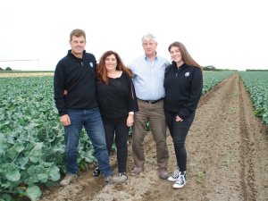 (L-R) Robin, Shirleen, Graeme, and April Oakley.