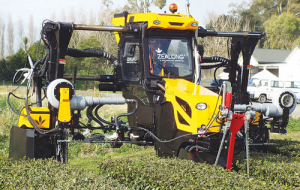 The ‘Transformer’ is a one-off machine built especially for Zealong’s tea growing operations.