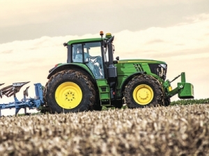 John Deere sees the transition to Tier 5 as a fairly pain-free road. 